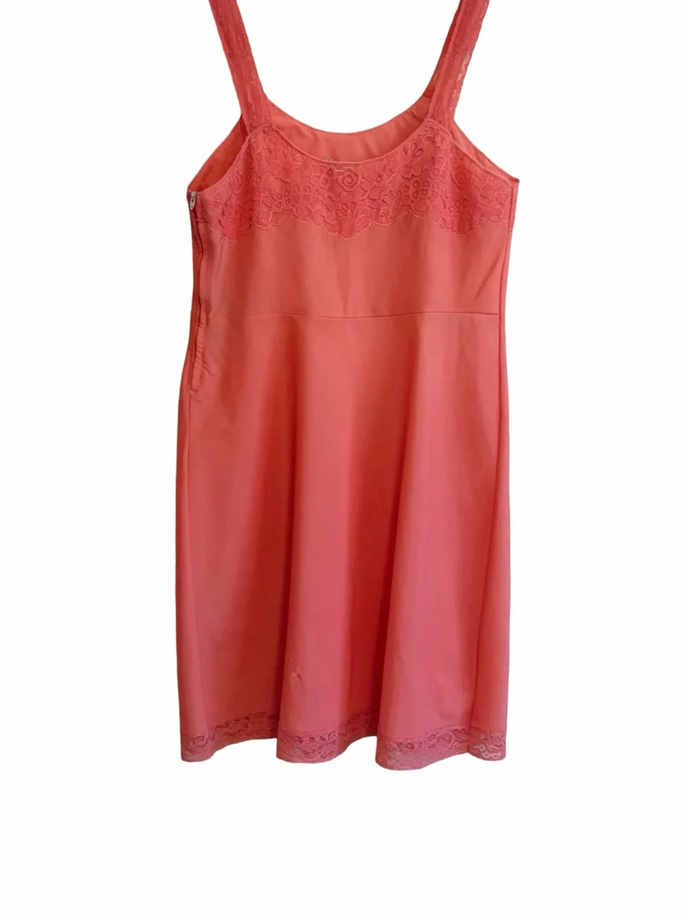 Vintage | Coral Pink Lace Trimmed Pin Up Slip - Picture 9 of 13